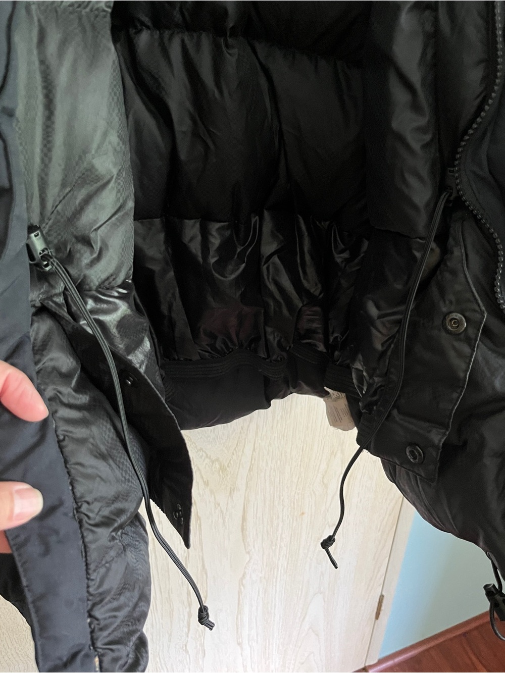 MARMOT Mens Yukon Classic Down Black Parka Waterproof 650 Fill Sz Xl $400 Sz S - Picture 12 of 15